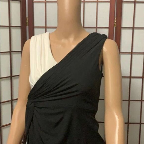 ADRIANNA PAPELL PETITE BLACK & White EVENI…p - Picture 2 of 7